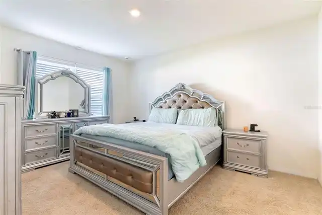 Listing Photo 20