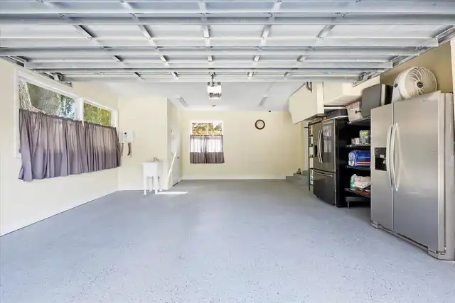 Listing Photo 33