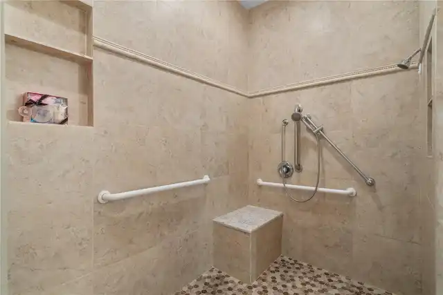 Listing Photo 31
