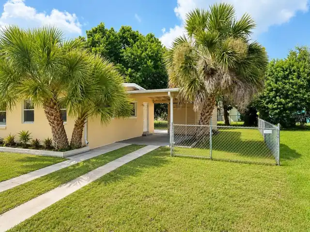Listing Photo 18
