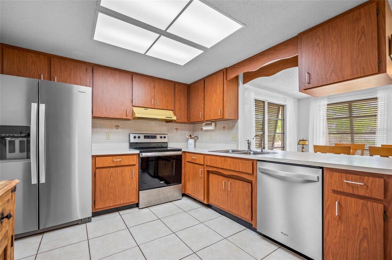 Listing Photo 17