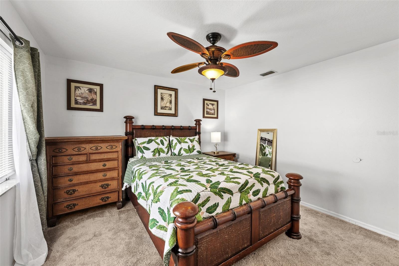 Listing Photo 33