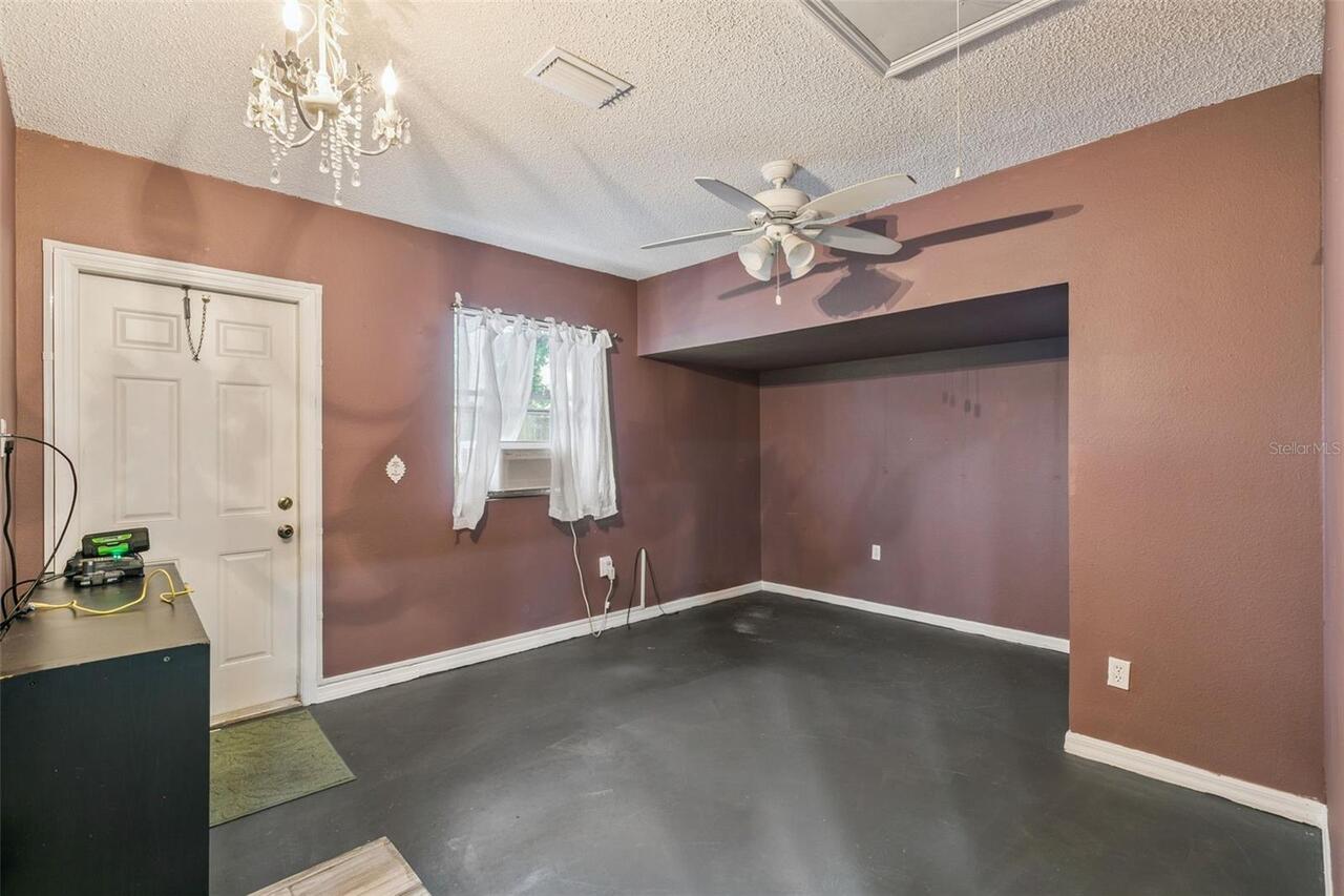 Listing Photo 17