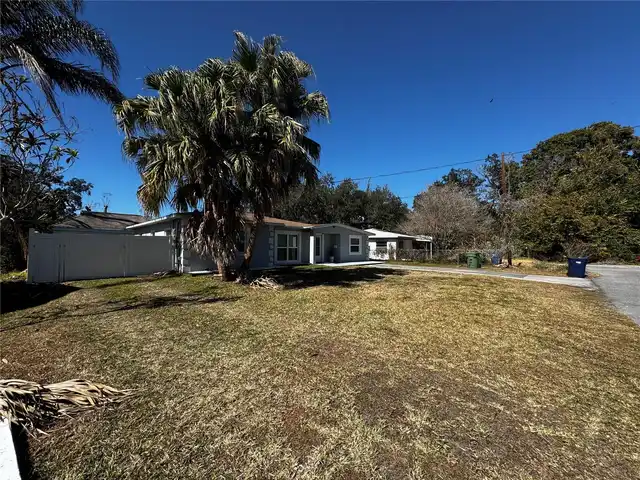Listing Photo 6