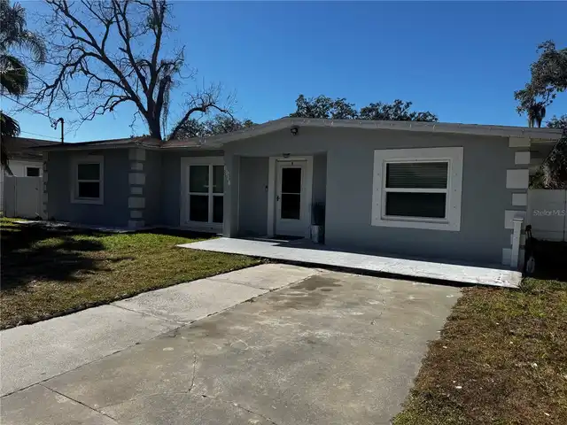 Listing Photo 8