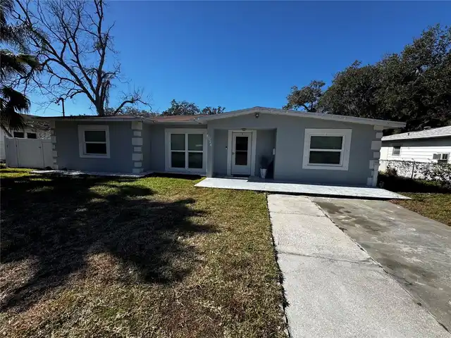 Listing Photo 9