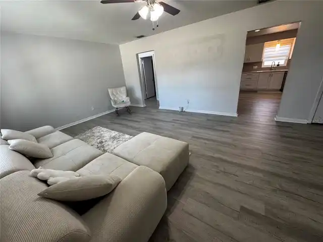 Listing Photo 13