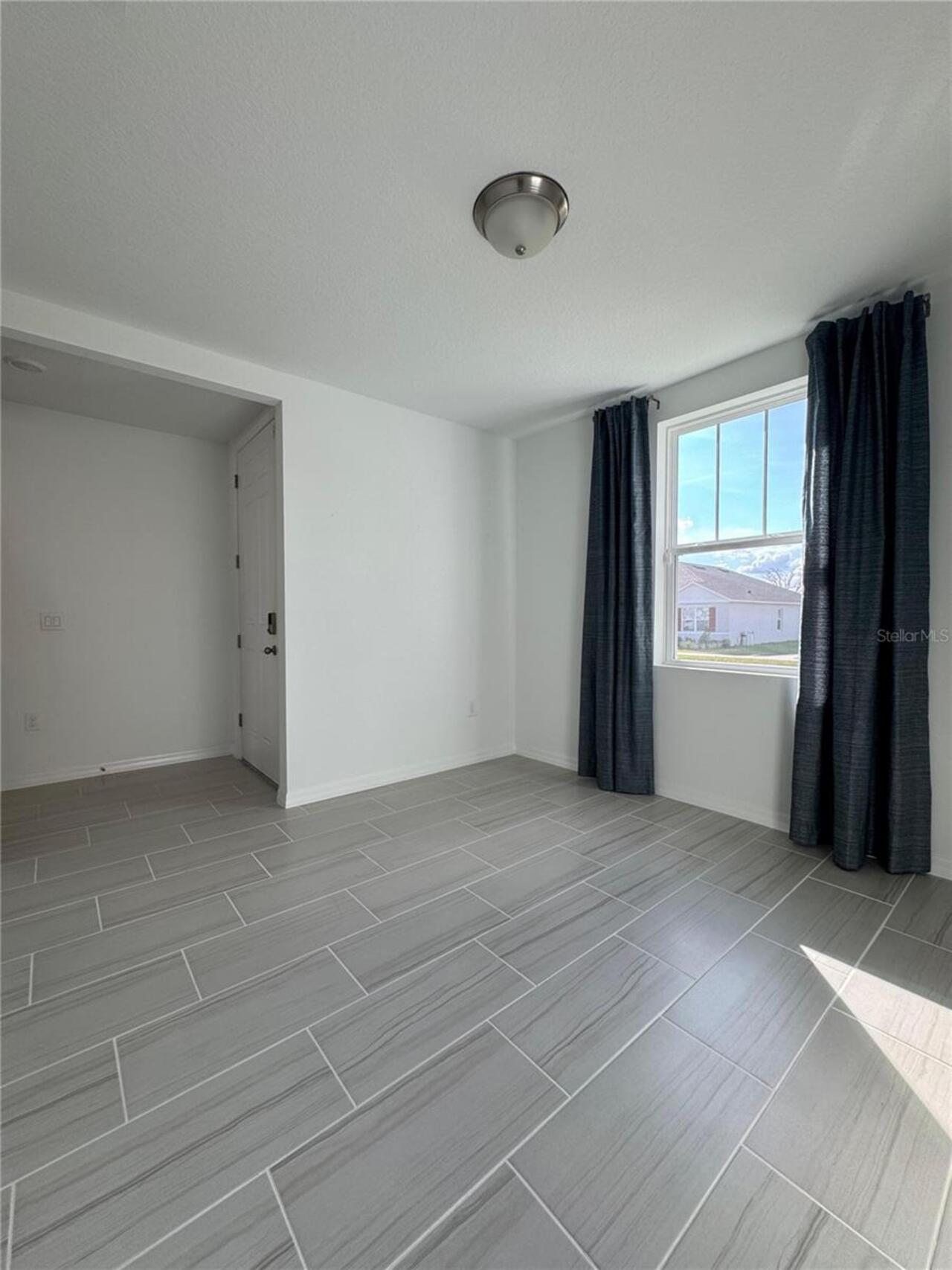 Listing Photo 28