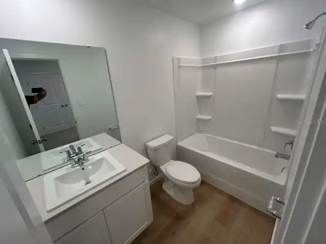 Listing Photo 28