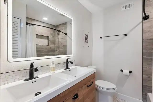 Listing Photo 14