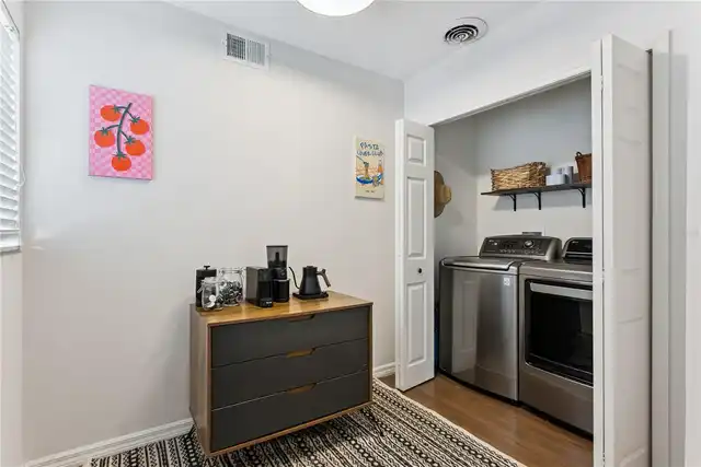Listing Photo 16