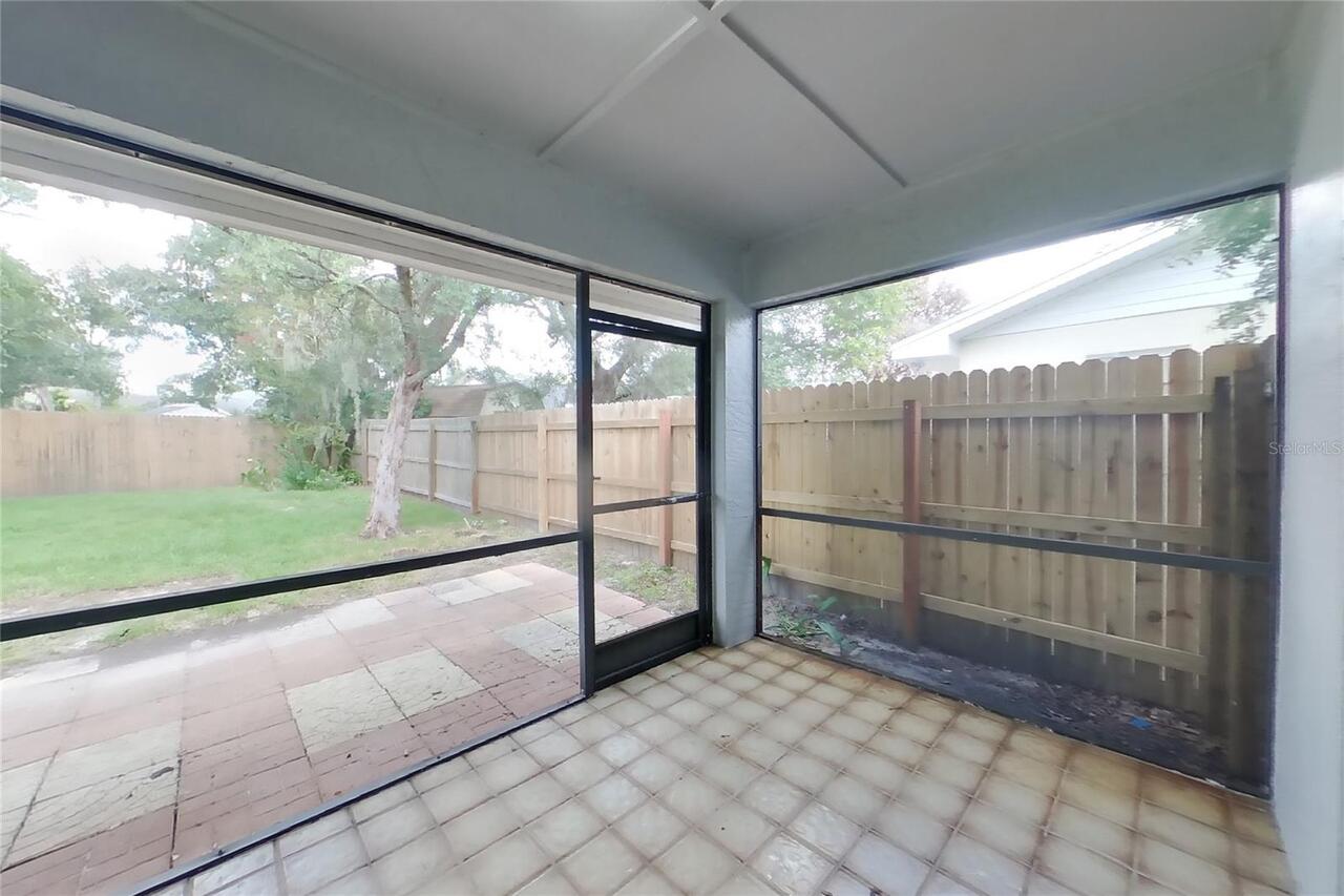 Listing Photo 14