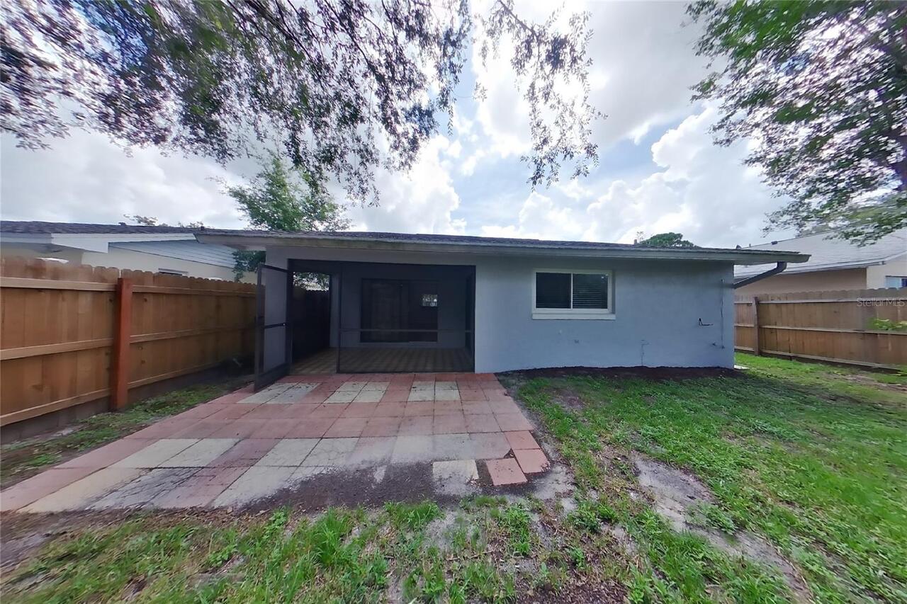 Listing Photo 16