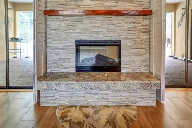 Listing Photo 9