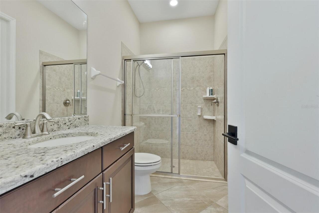 Listing Photo 38