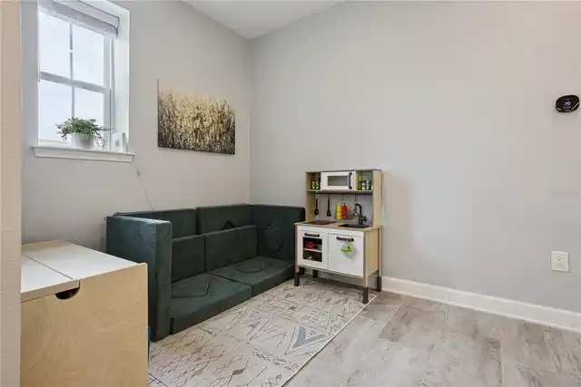 Listing Photo 31