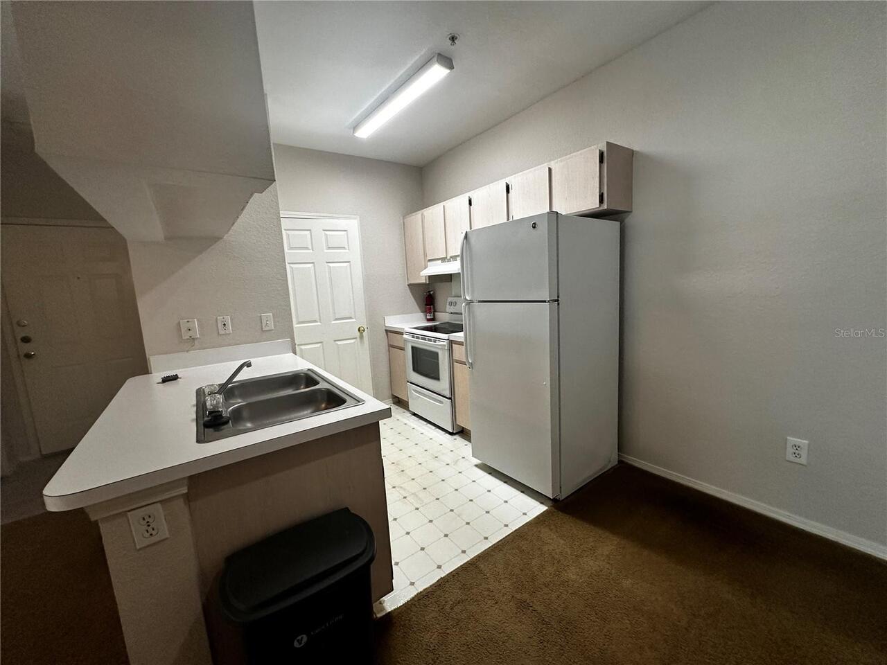 Listing Photo 6