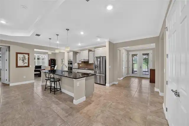 Listing Photo 17