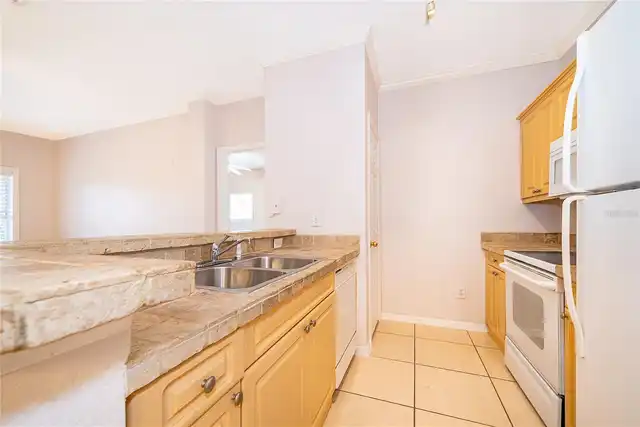 Listing Photo 17