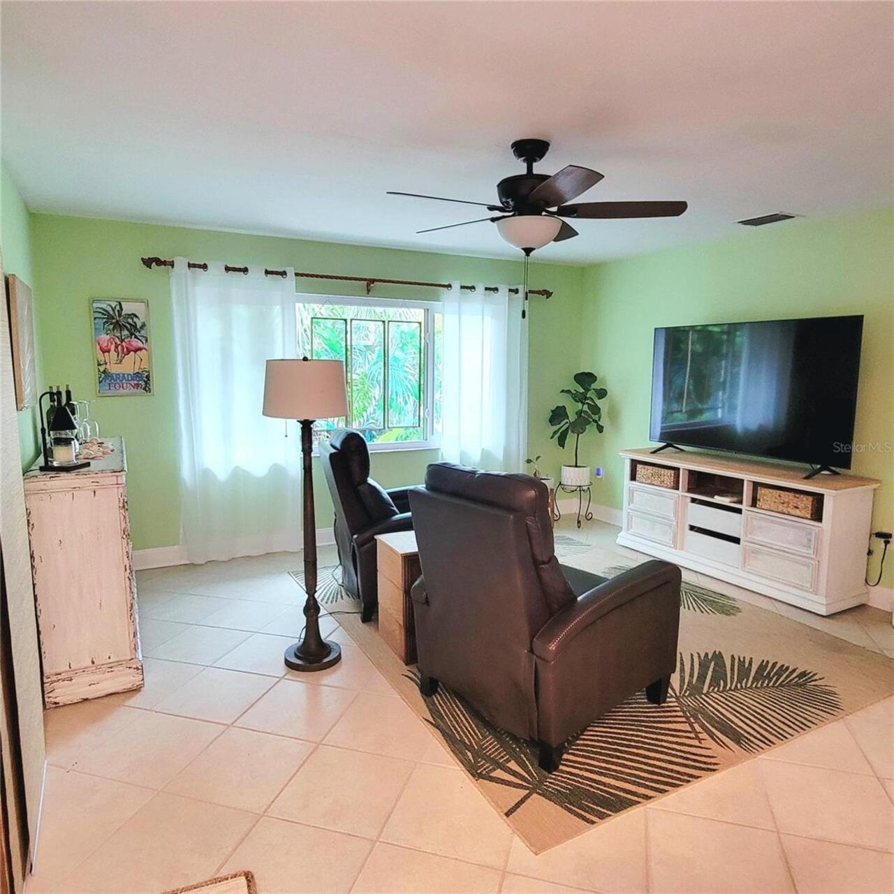 Listing Photo 13