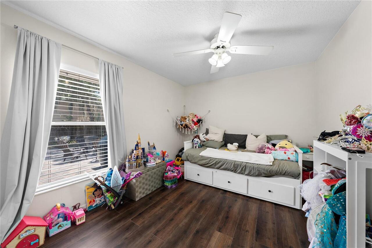 Listing Photo 33