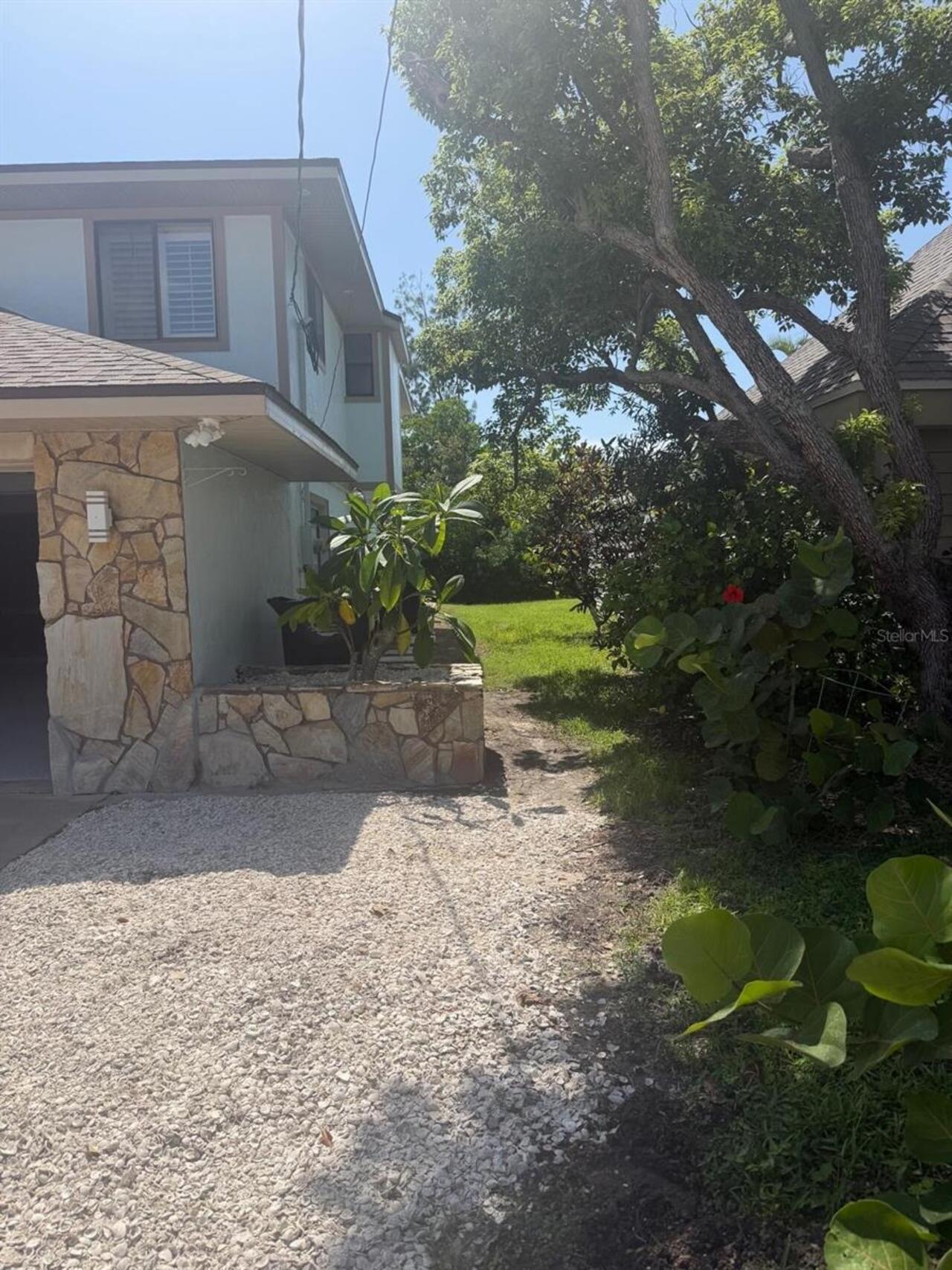 Listing Photo 8