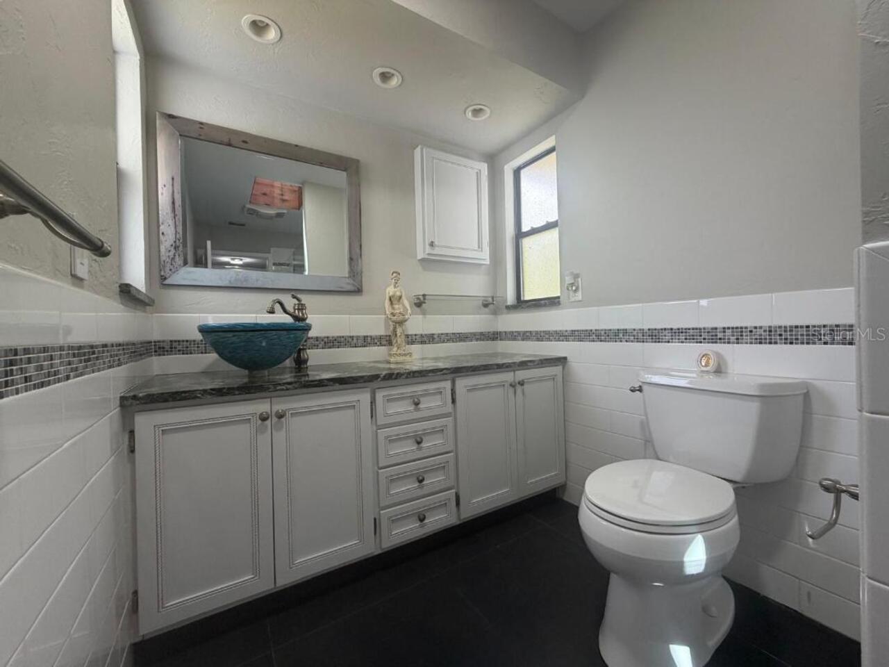 Listing Photo 33
