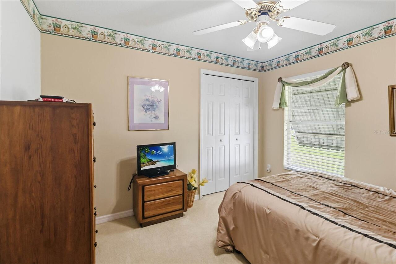 Listing Photo 14