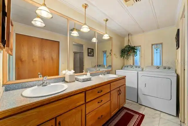Listing Photo 15