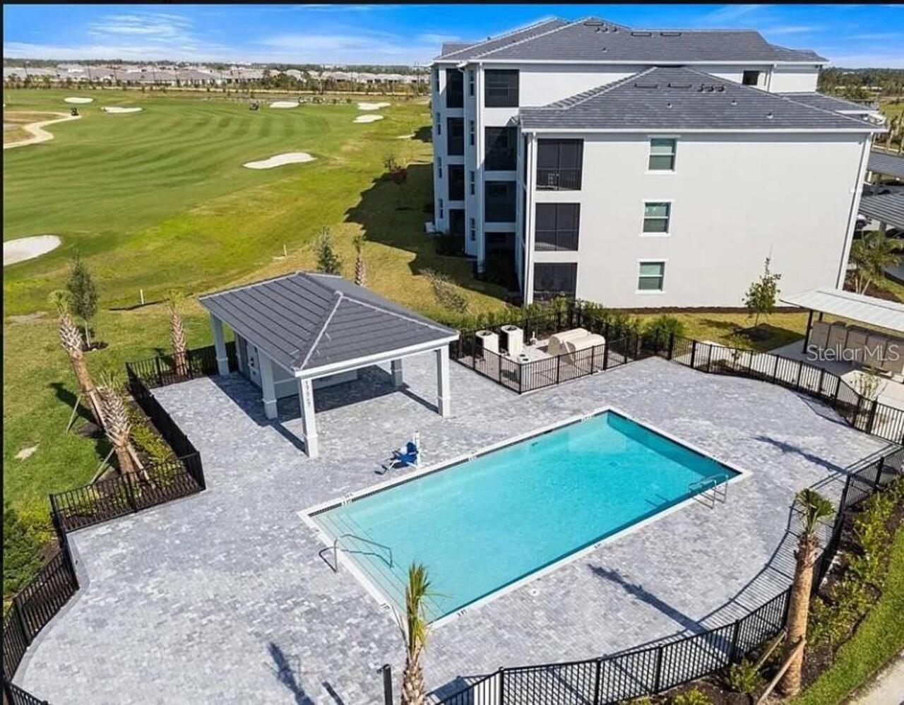 Listing Photo 8