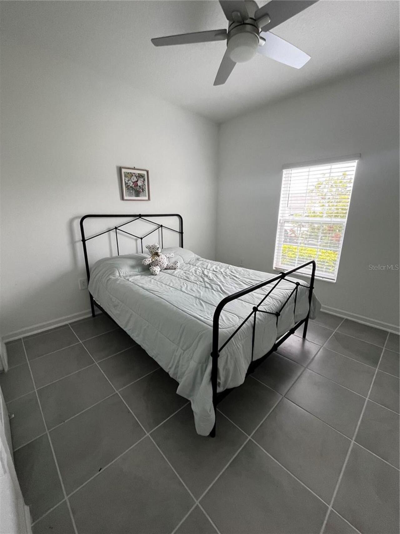 Listing Photo 8