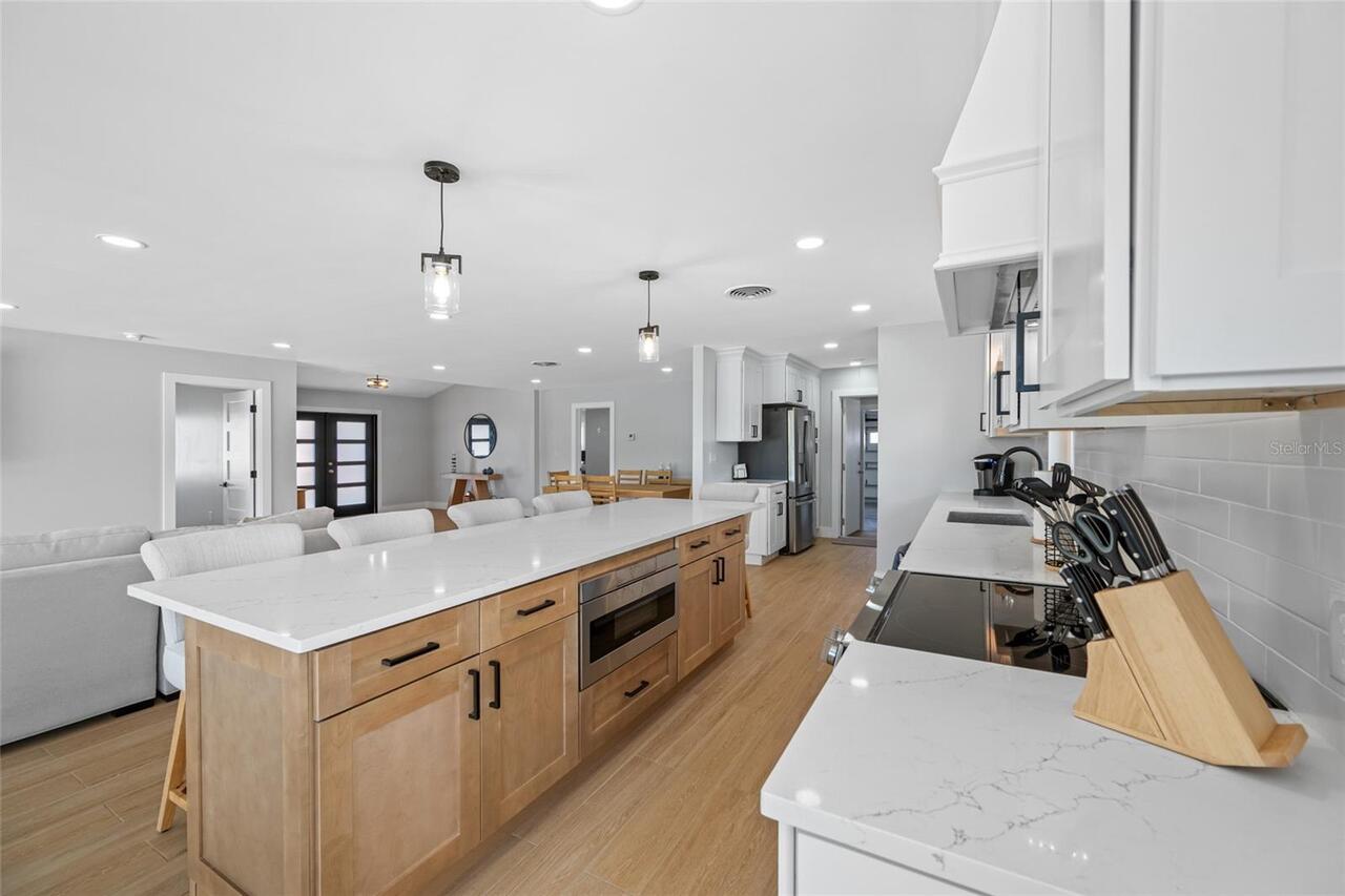 Listing Photo 15