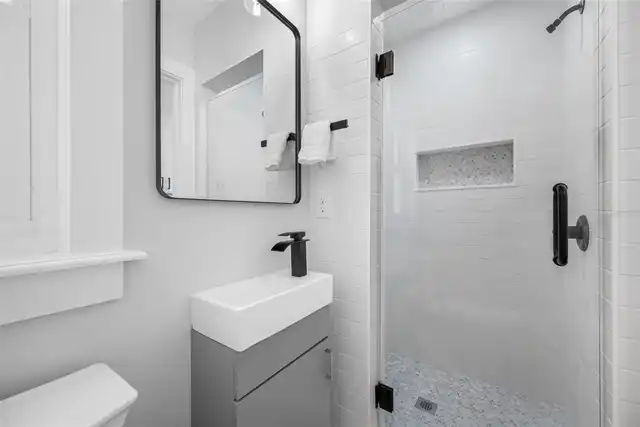 Listing Photo 19