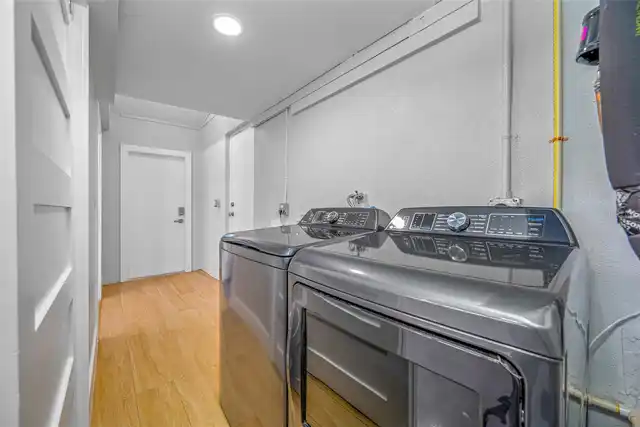 Listing Photo 37