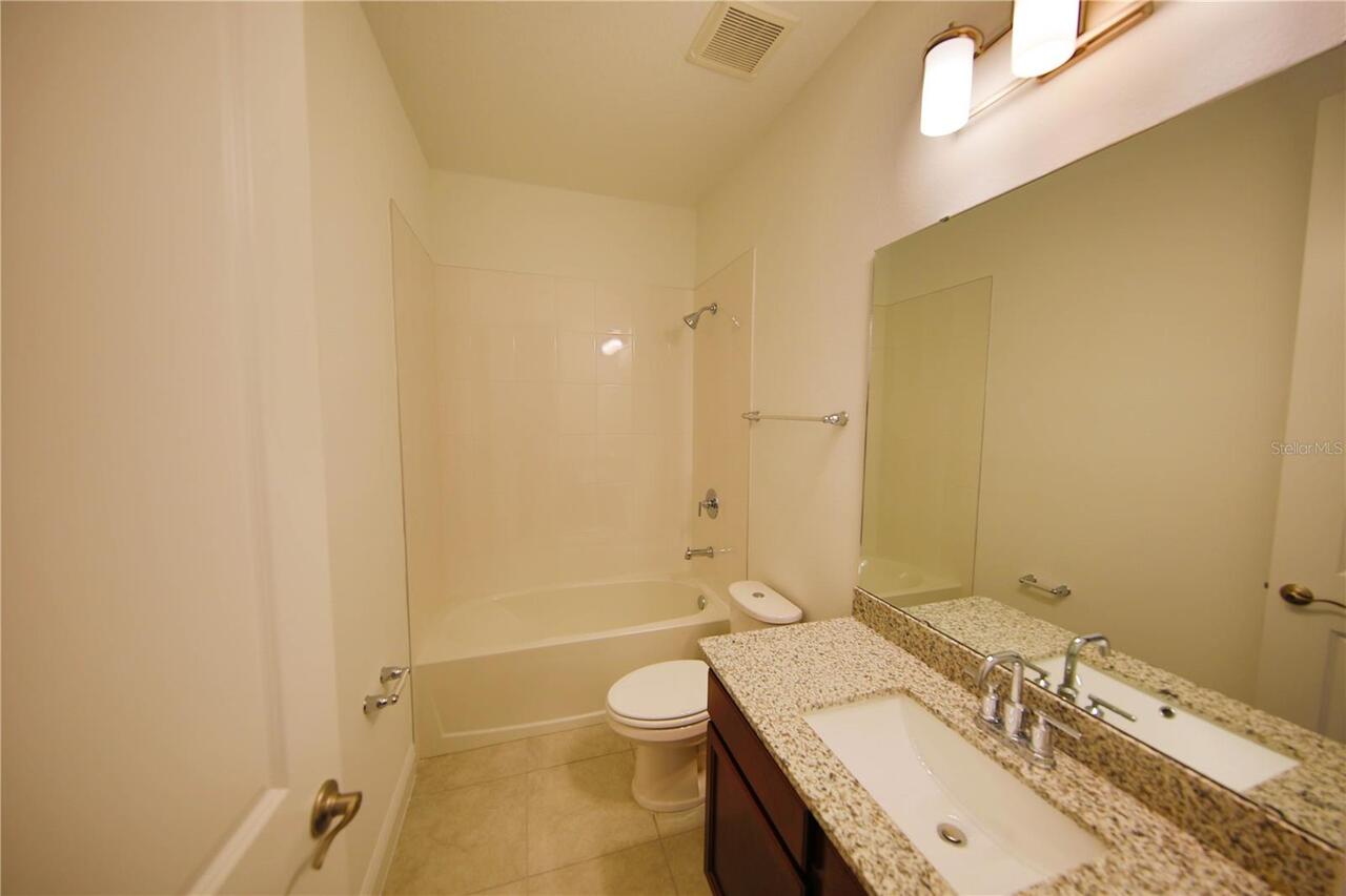 Listing Photo 16