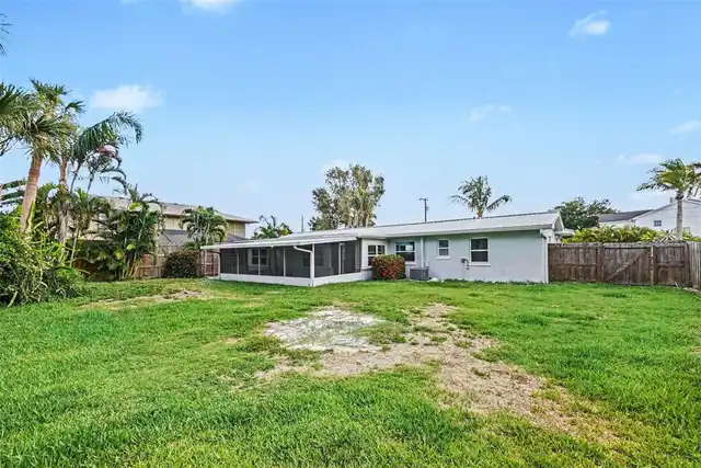 Listing Photo 25
