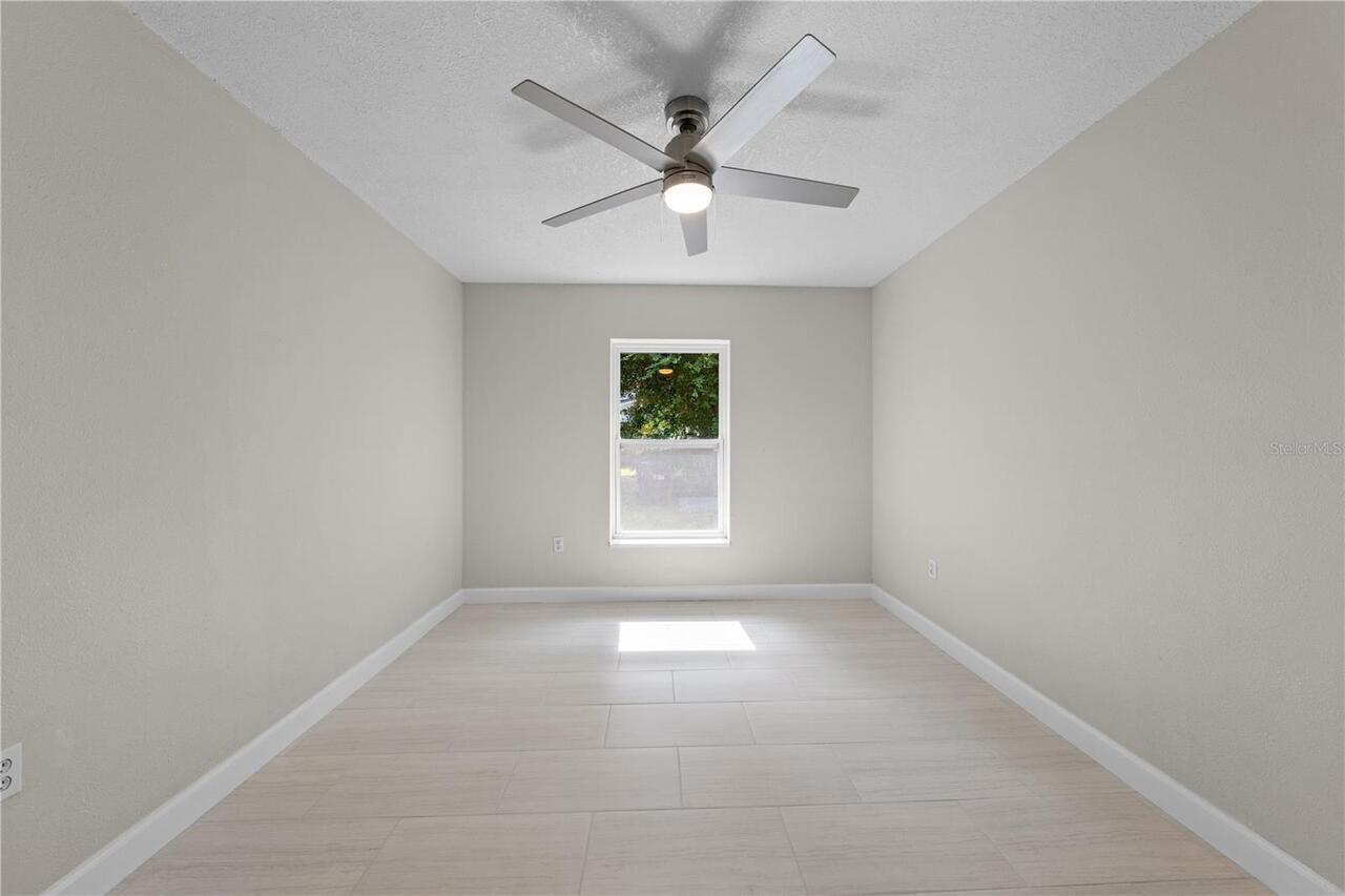 Listing Photo 37