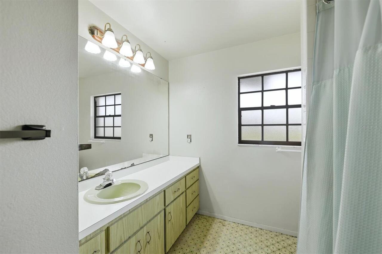 Listing Photo 33