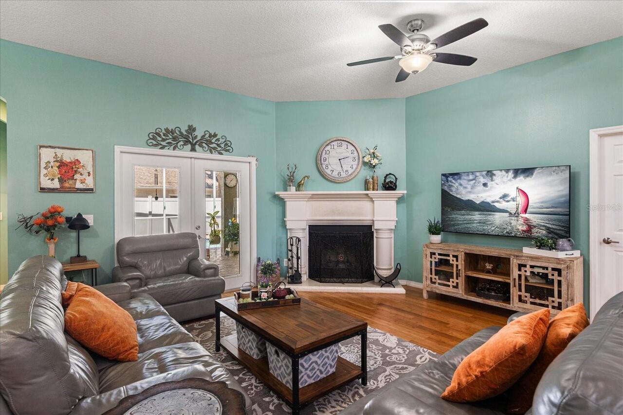 Listing Photo 12