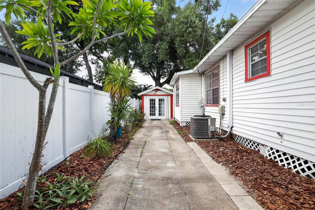 Listing Photo 8