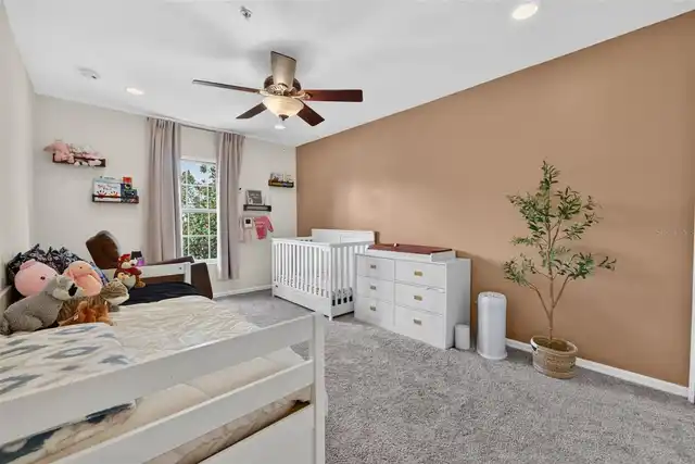 Listing Photo 32