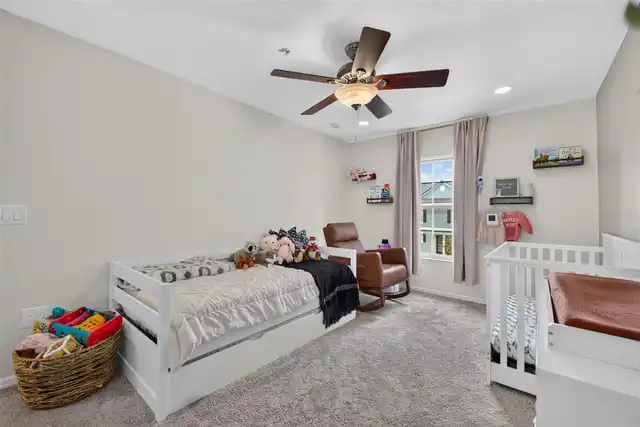 Listing Photo 34