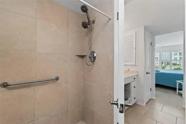 Listing Photo 38