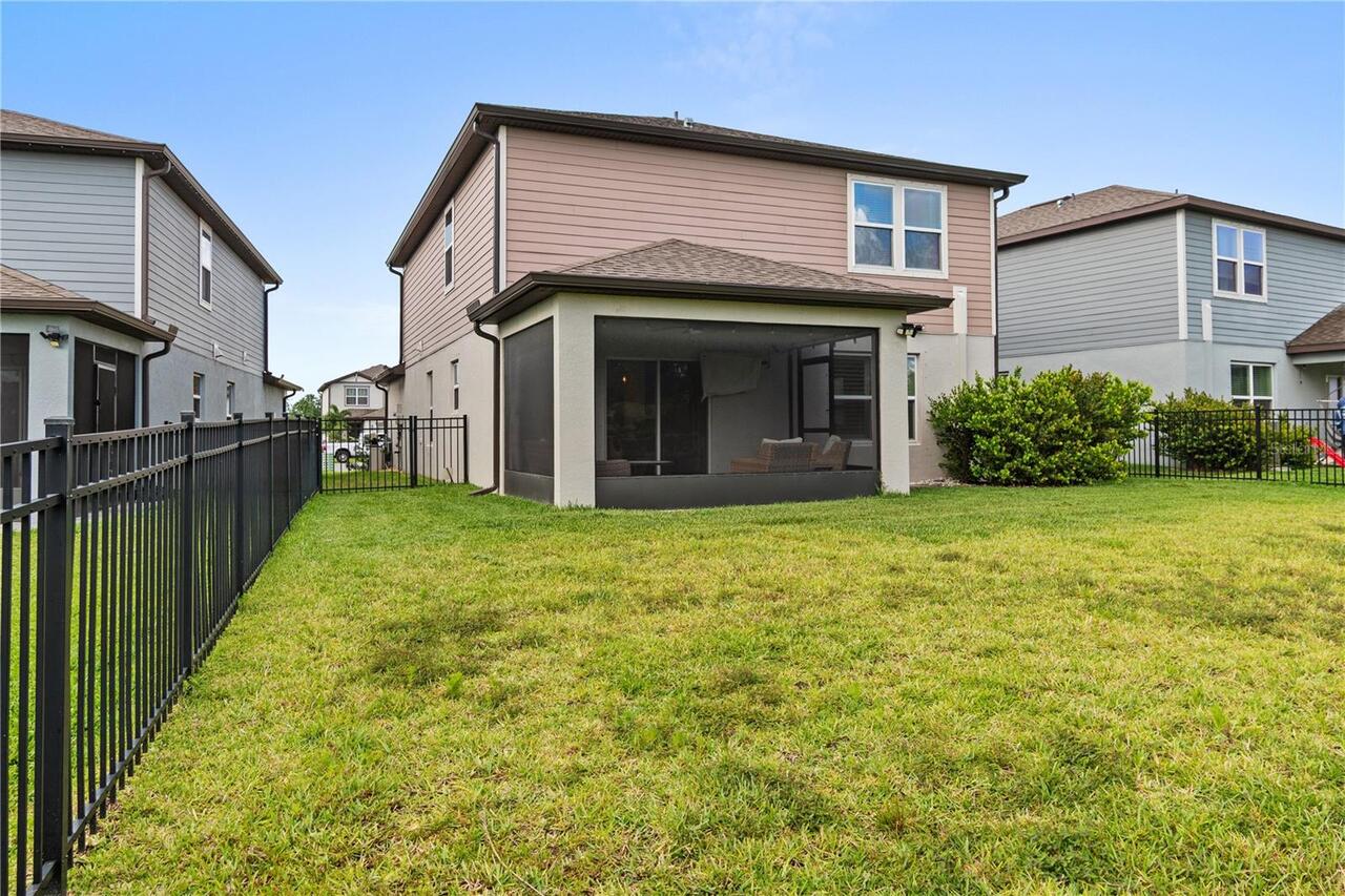 Listing Photo 42