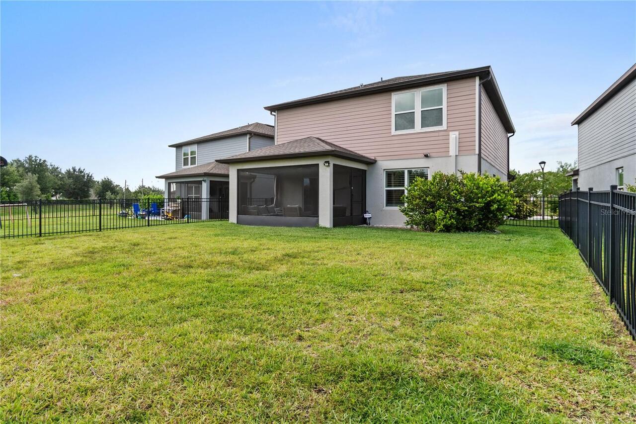 Listing Photo 43