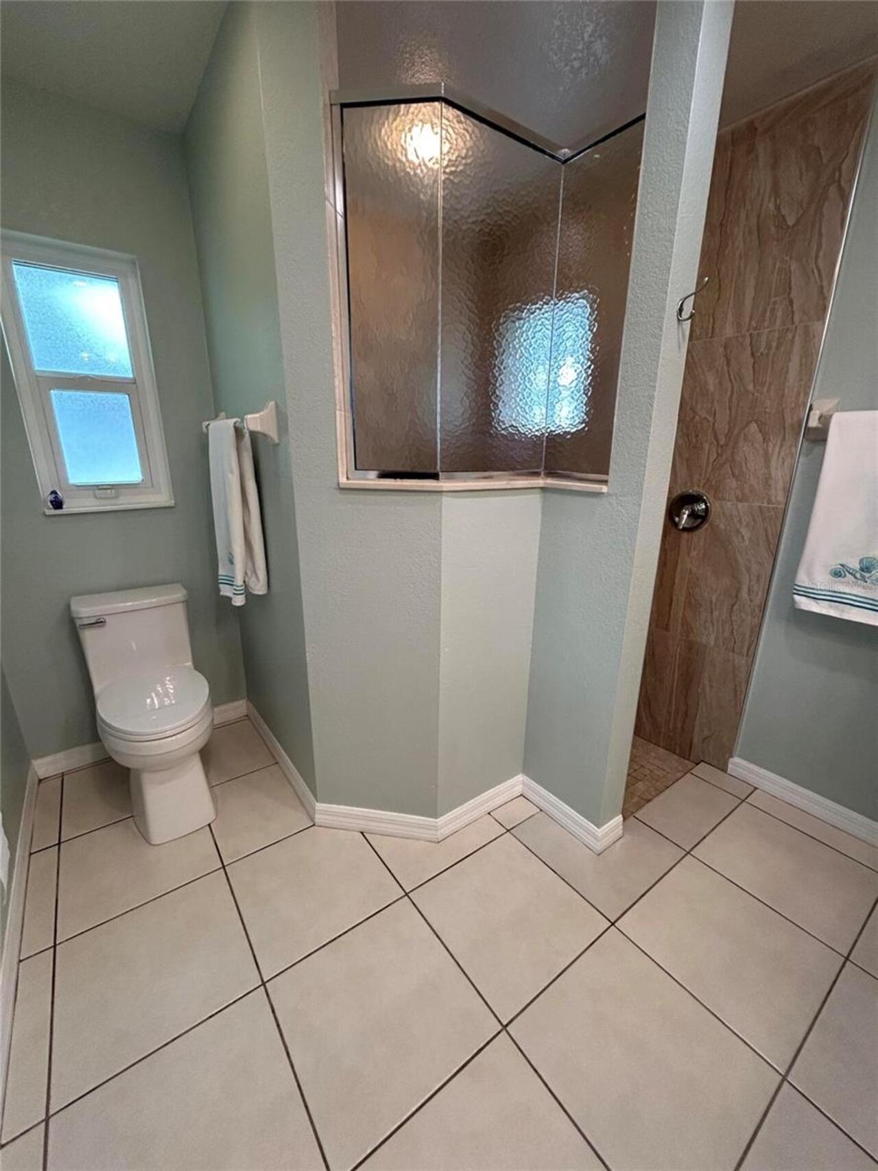 Listing Photo 43