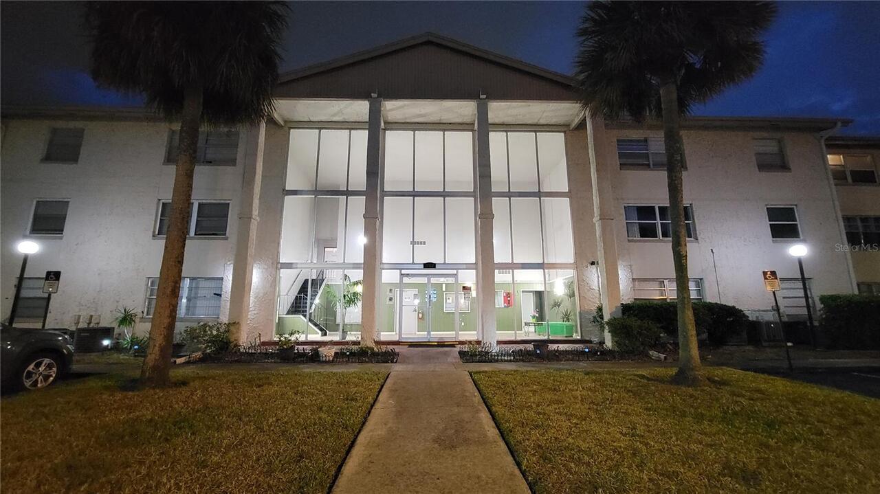 2BR, Residential Lease, 1BA, $1,149
Read More