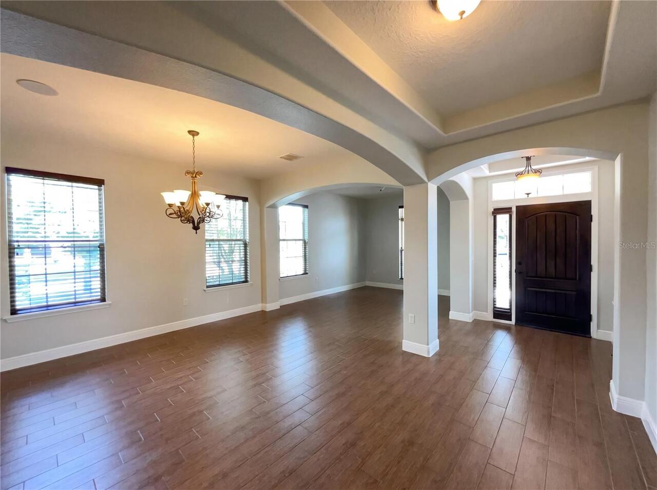 Listing Photo 9