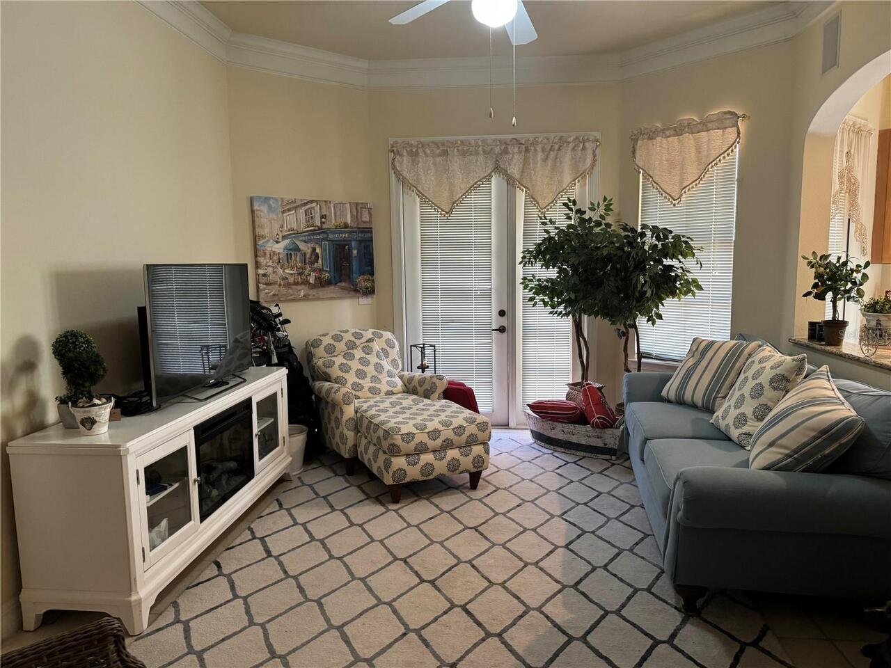 Listing Photo 7
