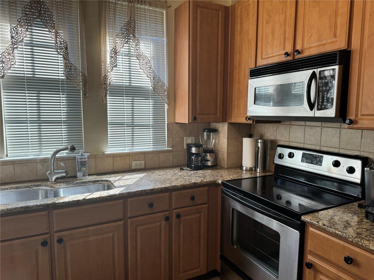 Listing Photo 11